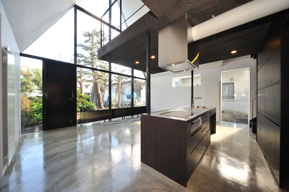 ASH House / I.R.A
