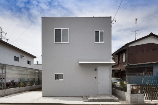 KDR House / I.R.A.