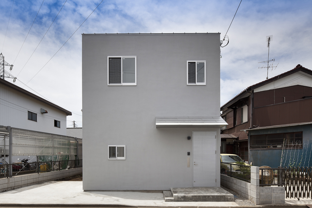 KDR House / I.R.A.