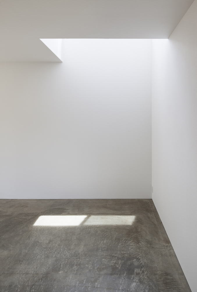 KDR House / I.R.A.