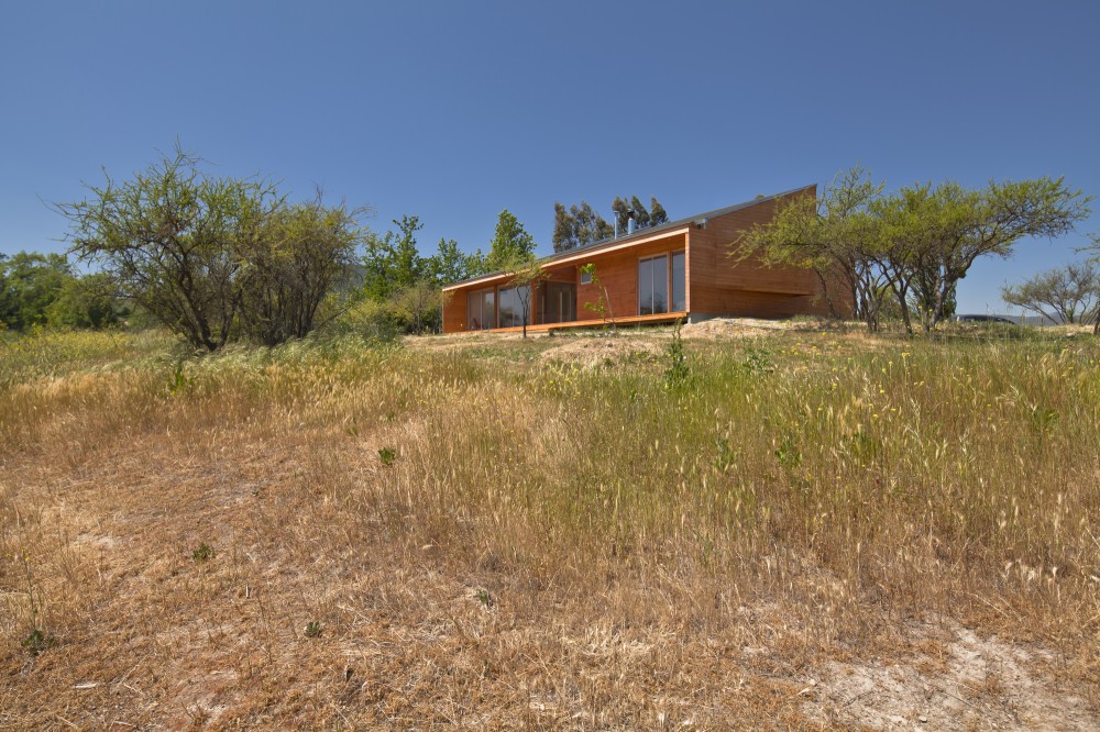 House MJ / COMUNarquitectos
