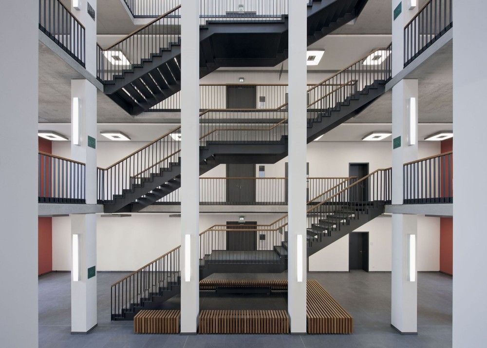 Hamburg-Harburg Technical University Extension / gmp Architekten