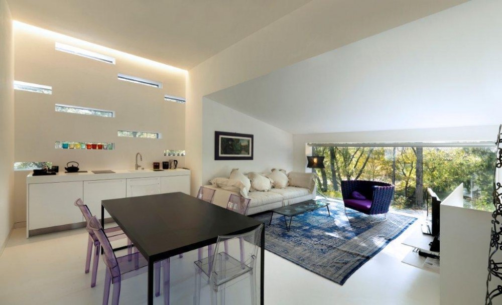 Guest House / Enrico Iascone Architetti