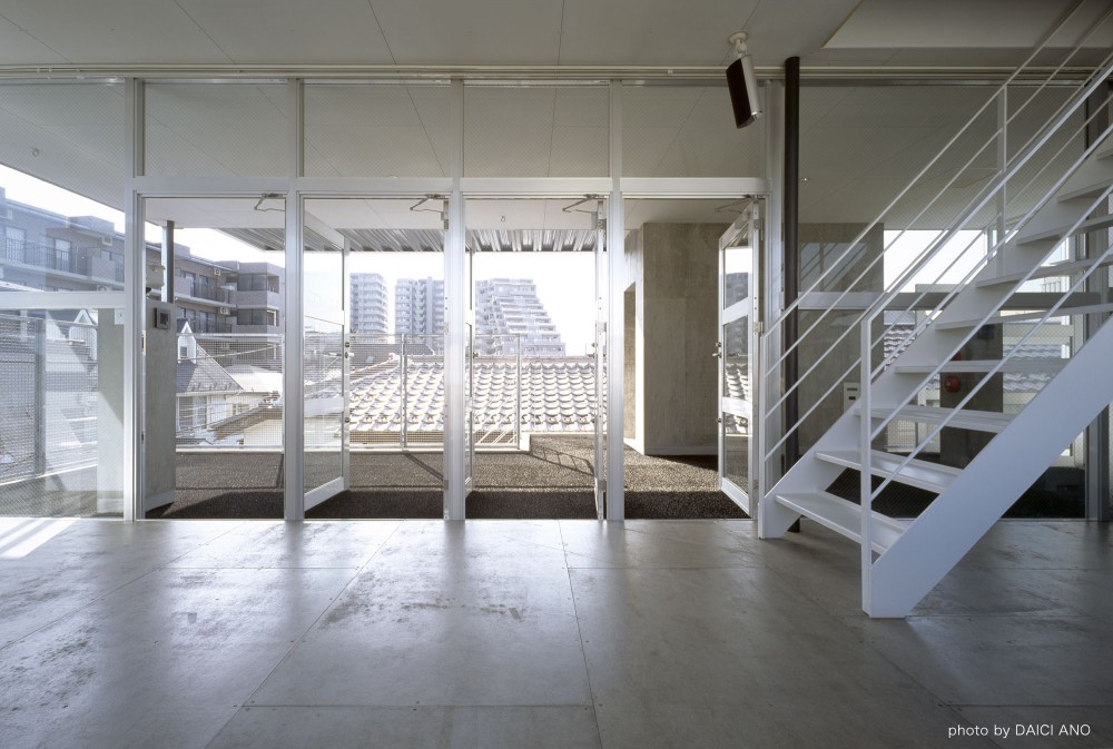Kobuchi Apartment / Toru Kudo + architecture WORKSHOP