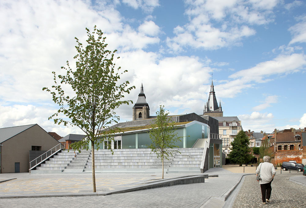 Espace Culturel Victor Jara / L’Escaut Architectures + Bureau d’études Weinand