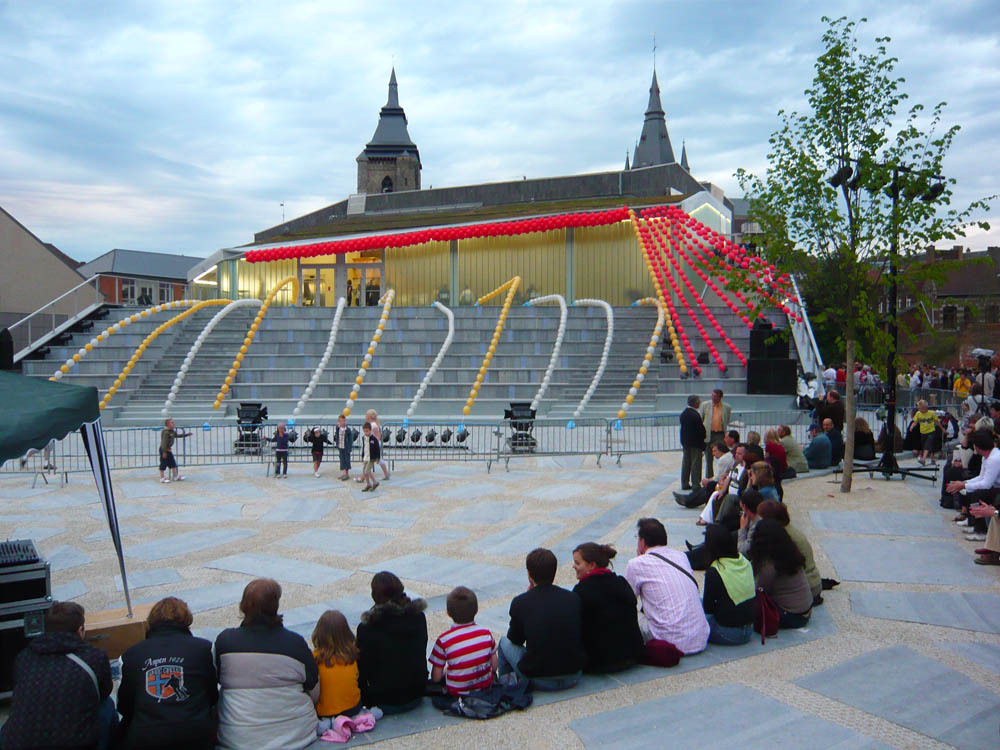 Espace Culturel Victor Jara / L’Escaut Architectures + Bureau d’études Weinand