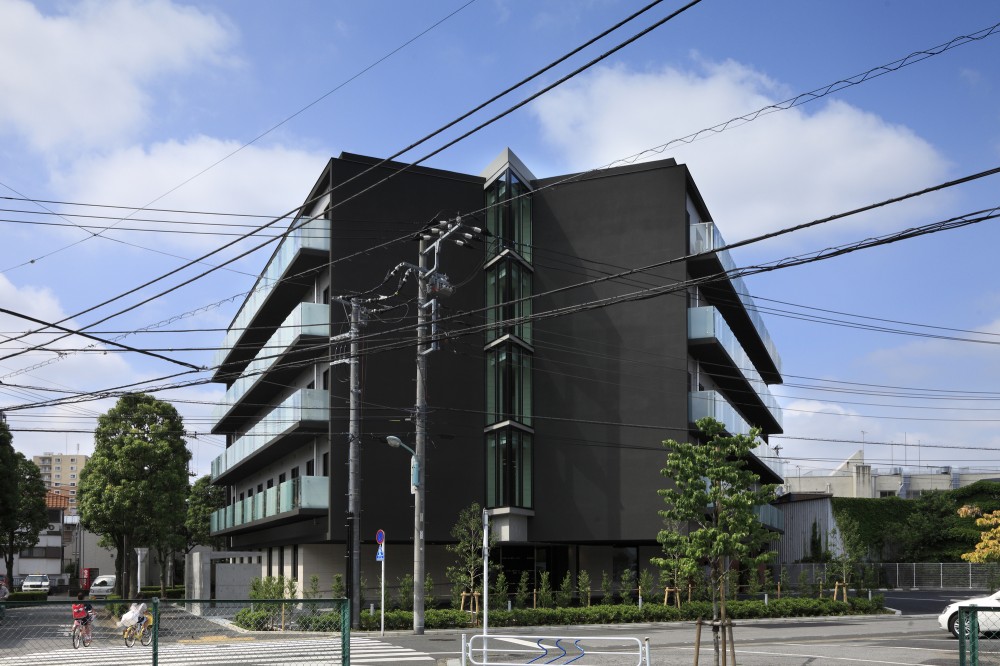 Rest Villa Funabori / Jun’ichi Ito Architect & Associates