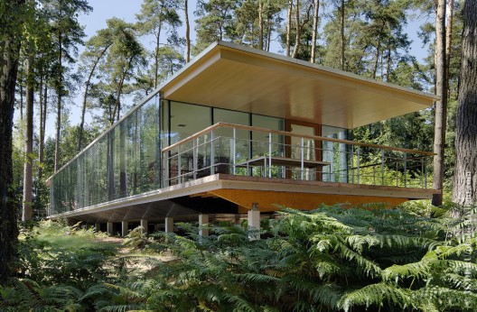 Lennox Residence / Artau Architecture