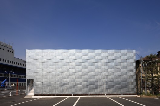 Edogawa Garage Club Renovation / Jun’ichi Ito Architect & Associates