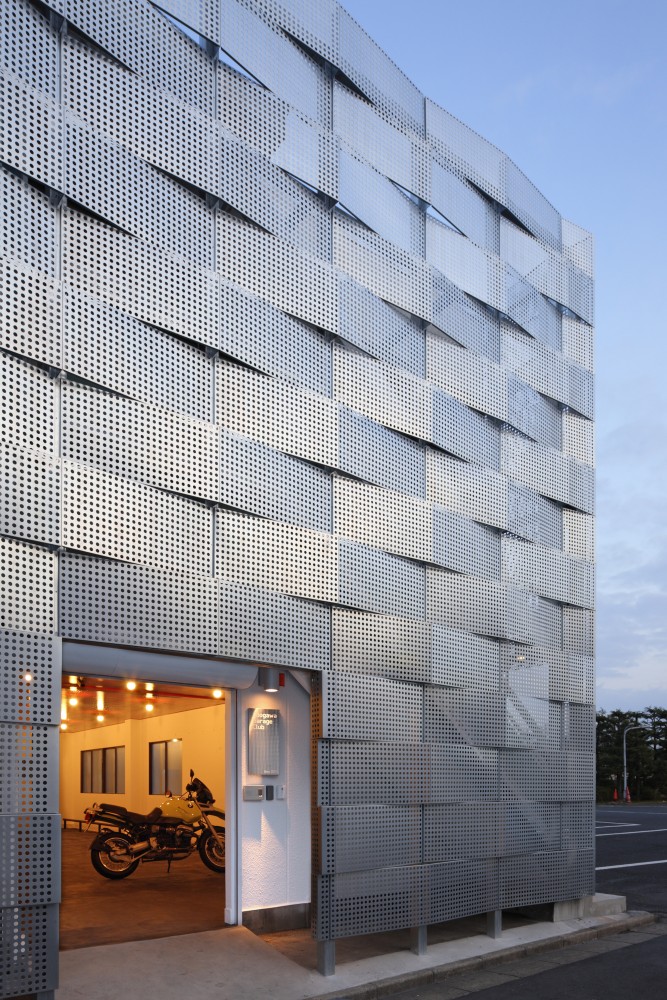 Edogawa Garage Club Renovation / Jun’ichi Ito Architect & Associates