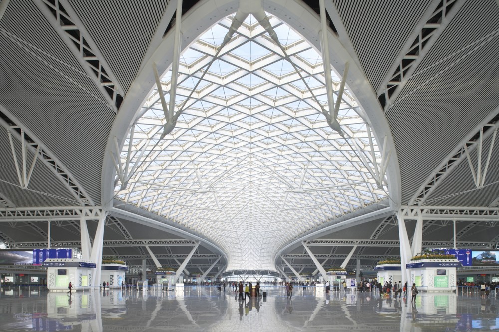 Guangzhou South Railway Station / TFP Farrells
