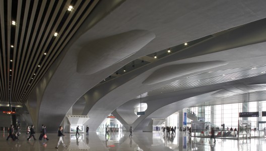 Guangzhou South Railway Station / TFP Farrells