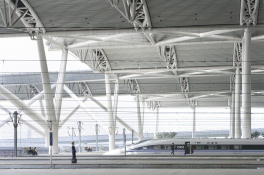 Guangzhou South Railway Station / TFP Farrells