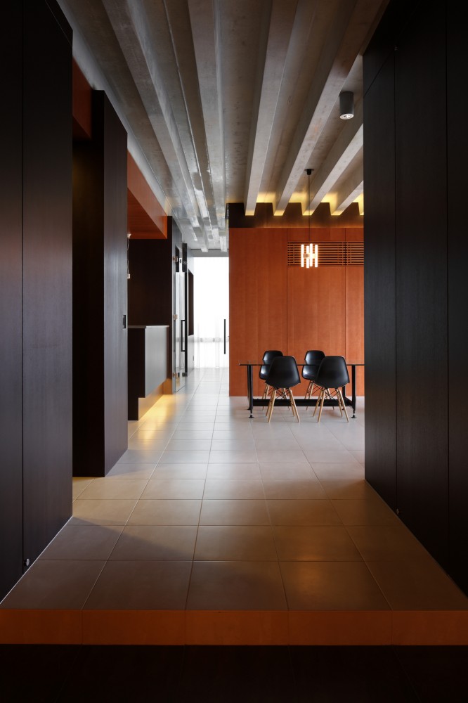 T.S.R.Building / Jun’ichi Ito Architect & Associates