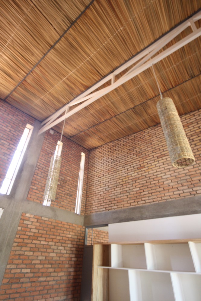 Kimisagara Football for Hope Centre / KDAP with Architecture for Humanity