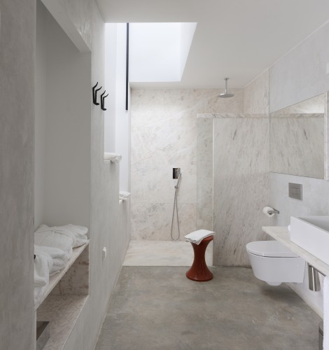 Villa Extramuros / Vora Arquitectura