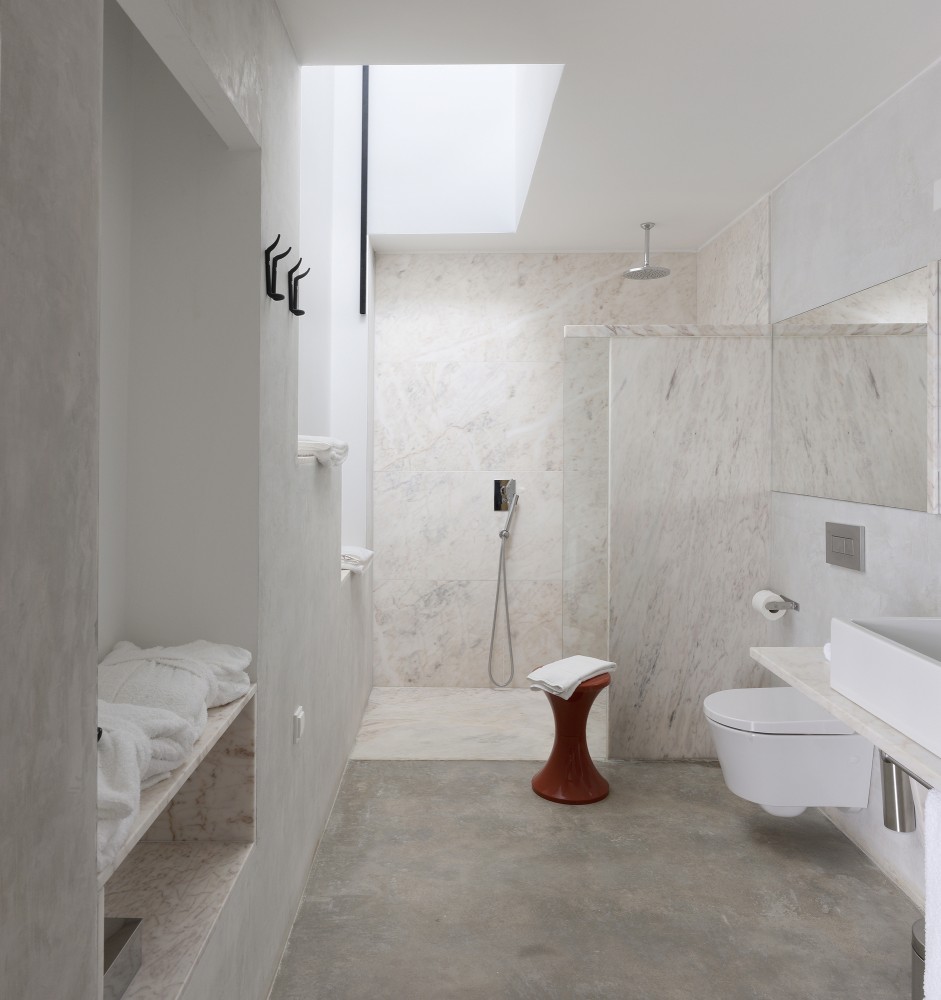 Villa Extramuros / Vora Arquitectura