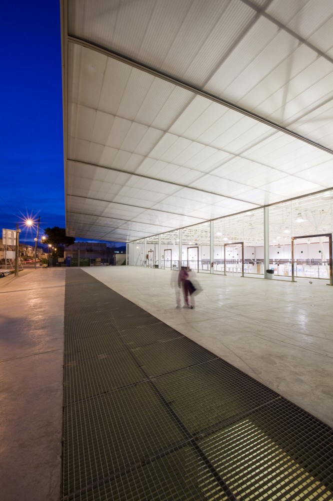 Polideportivo in Sa Indiotería / Jordi Herrero + Sebastián Escanellas