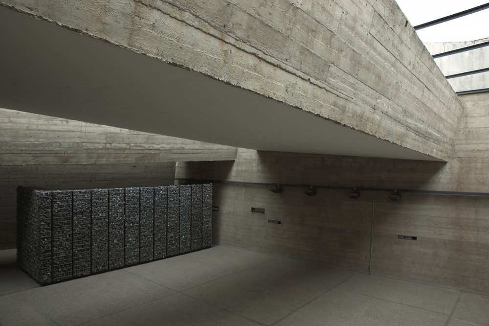 Holy Redeemer Church / Menis Arquitectos