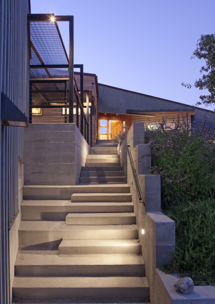 Santa Ynez House / Fernau + Hartman Architects