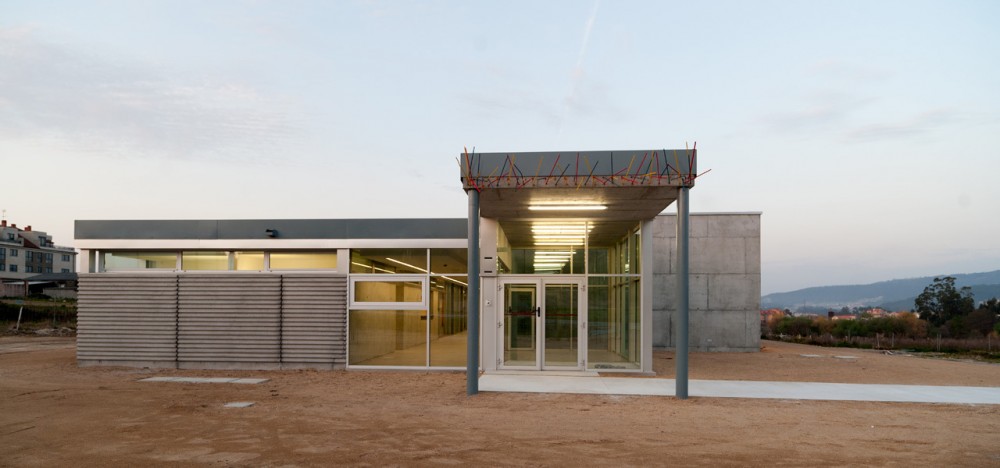 Primary School In O Revel / Cendón – Vázquez Arquitectos