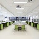 School of Dentistry for Charles Sturt University / Brewster Hjorth Architects School of Dentistry for Charles Sturt University / Brewster Hjorth Architects © Christian Mushenko