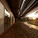 School of Dentistry for Charles Sturt University / Brewster Hjorth Architects School of Dentistry for Charles Sturt University / Brewster Hjorth Architects © Christian Mushenko
