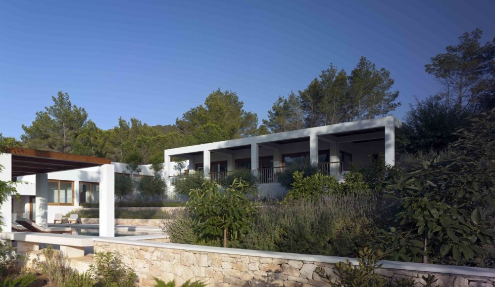 House in the valley of Atzaró / de Blacam and Meaguer architects