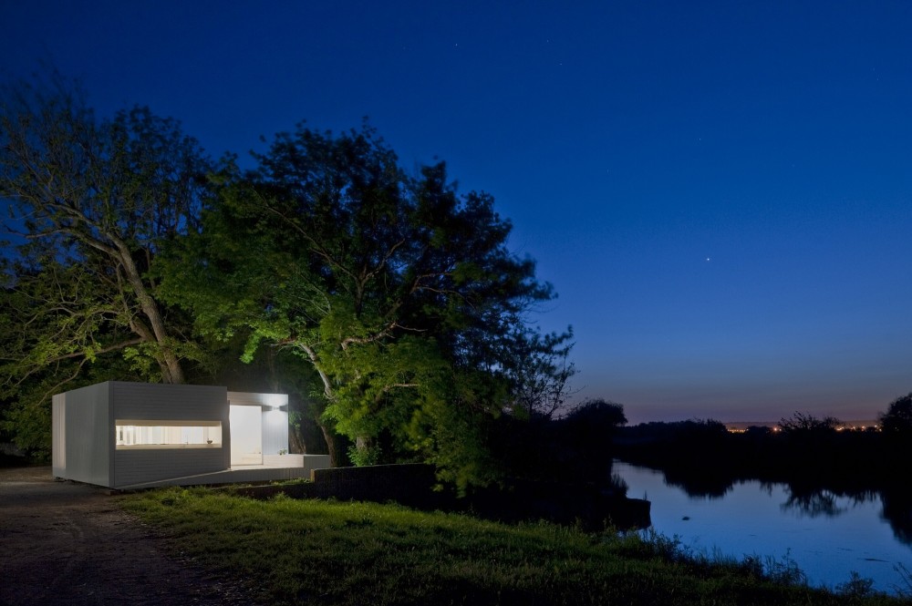Treehouse Riga / Appleton & Domingos