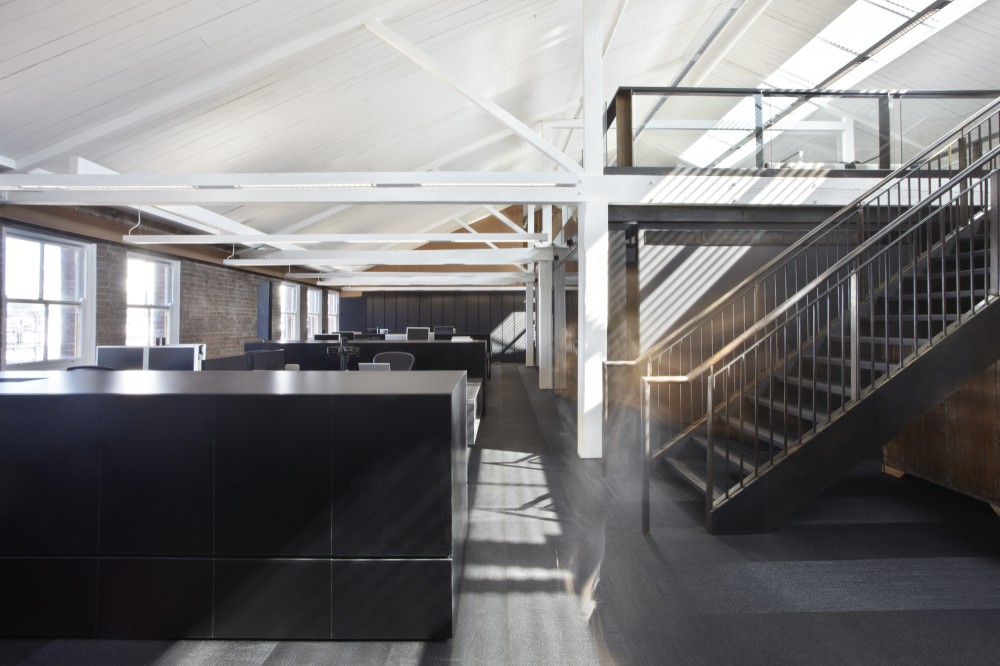 Saatchi & Saatchi / Smart Design Studio