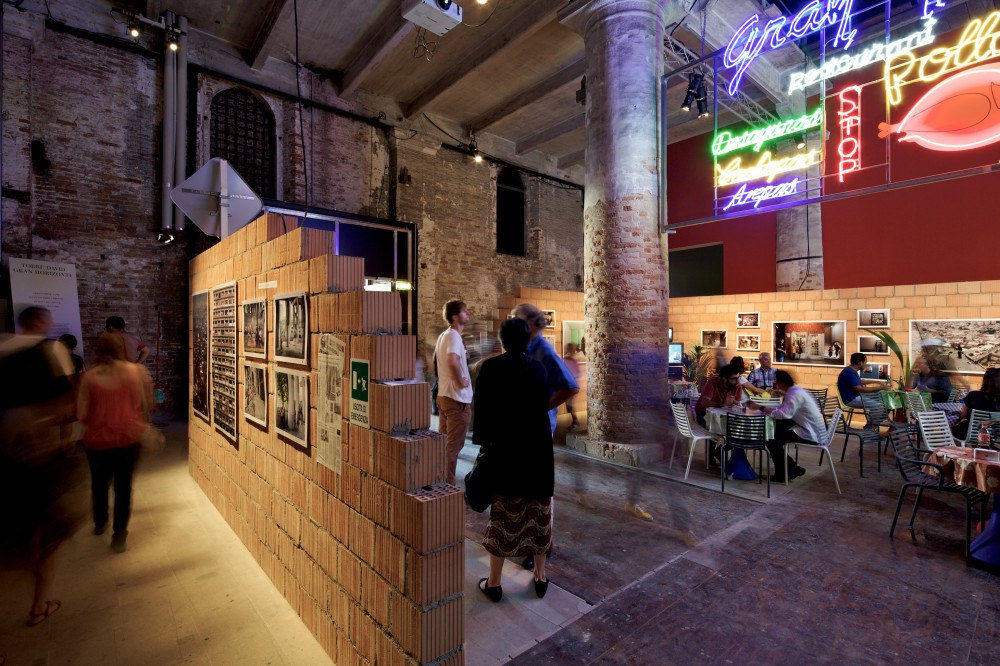 Venice Biennale 2012: Torre David, Gran Horizonte / Urban Think Tank + Justin McGuirk + Iwan Baan