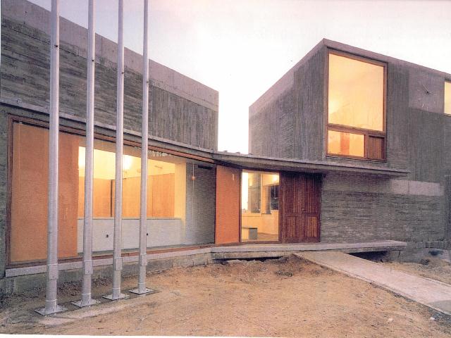 President of Madrid Puts Foot In Mouth, Offends Architects Everywhere