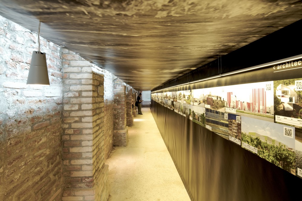 Venice Biennale 2012: Vogadors, Architectural Rowers / Catalan and Balearic Islands Pavilion