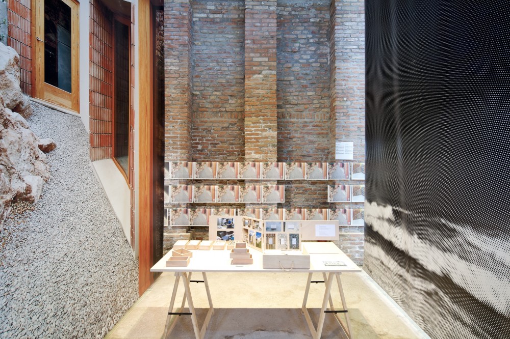 Venice Biennale 2012: Vogadors, Architectural Rowers / Catalan and Balearic Islands Pavilion