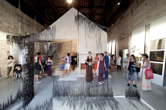 Venice Biennale 2012: Moran Street (10)