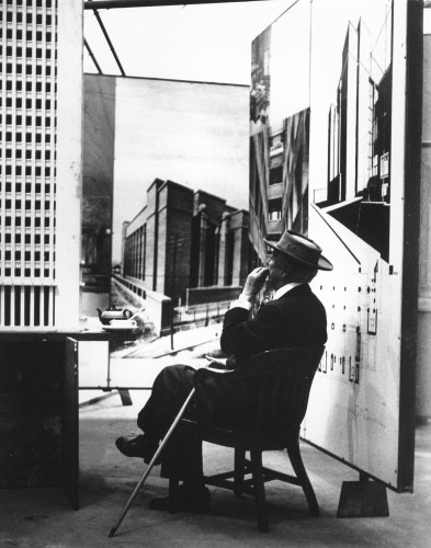 Video: The late Pedro E. Guerrero speaking at the Julius Shulman Institute (8)