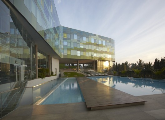Vivanta Hotel, Bangalore, India / WOW Architects
