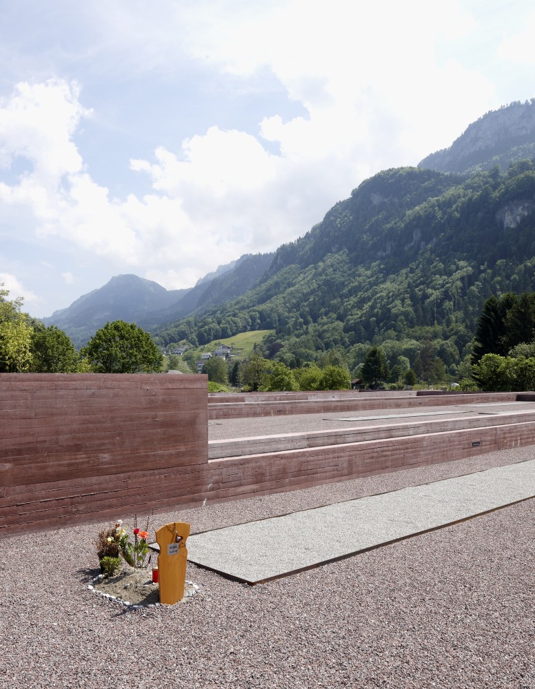 Islamic Cemetery in Altach / Bernardo Bader