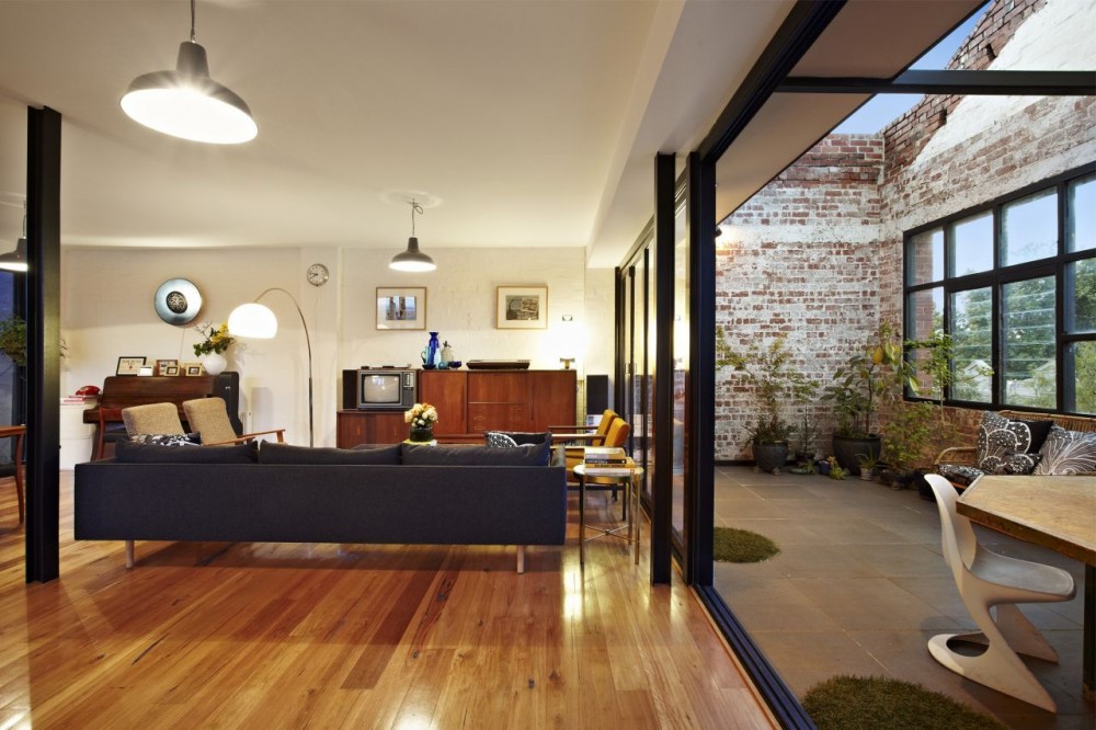 The Abbotsford Warehouse Apartments / ITN Architects