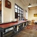 The Abbotsford Warehouse Apartments / ITN Architects The Abbotsford Warehouse Apartments / ITN Architects © Mathew Moore