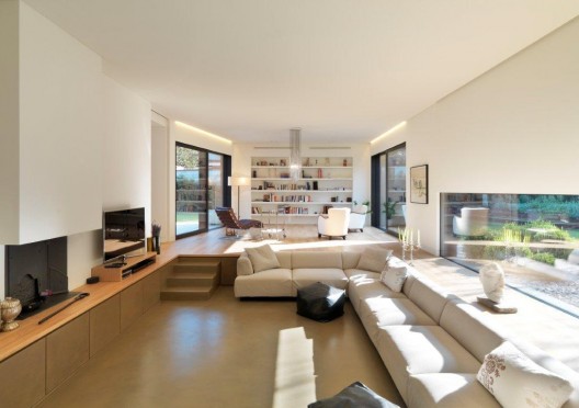 Casa Di Sassuolo / Enrico Iascone Architetti