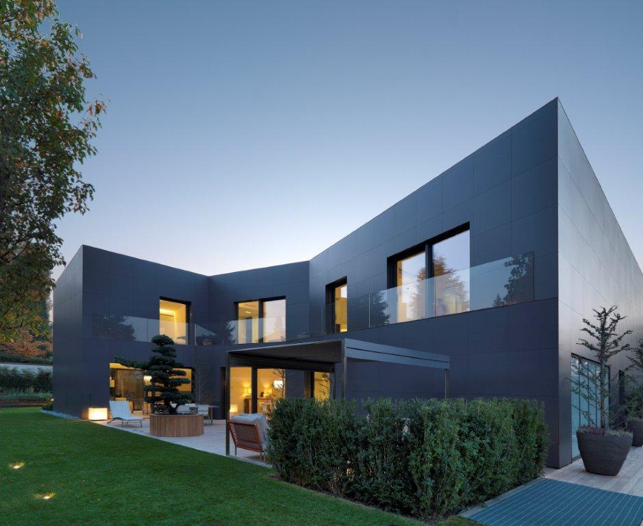 Casa Di Sassuolo / Enrico Iascone Architetti