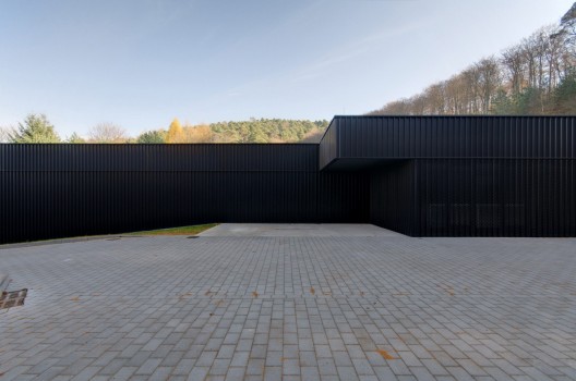 House of Water / Molter-Linnemann Architects
