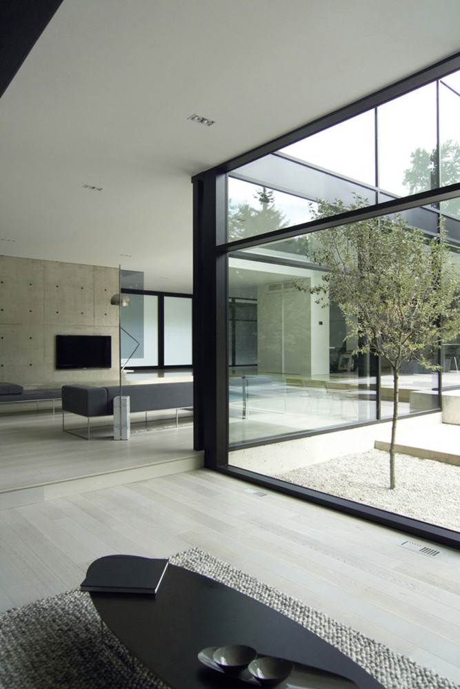 Oakville Residence / Guido Costantino
