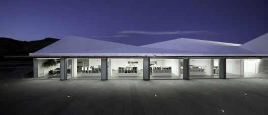 Azahar Headquarters / OAB