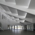 Azahar Headquarters / OAB Azahar Headquarters / OAB © Alejo Bagué