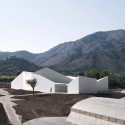 Azahar Headquarters / OAB Azahar Headquarters / OAB © Alejo Bagué