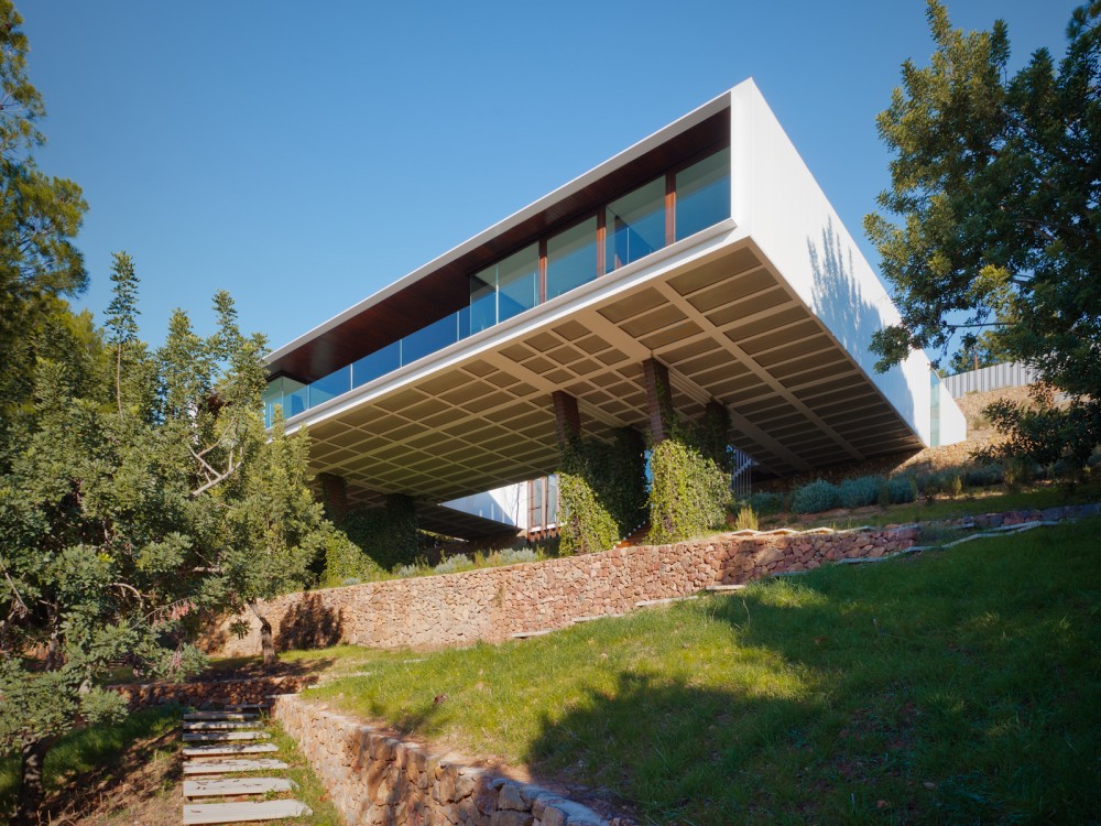 BF House / OAB + ADI