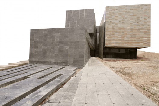 Cuartel de la Policía Local de Adeje / Estudio Lavín S.L.