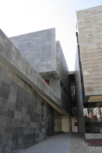 Cuartel de la Policía Local de Adeje / Estudio Lavín S.L.